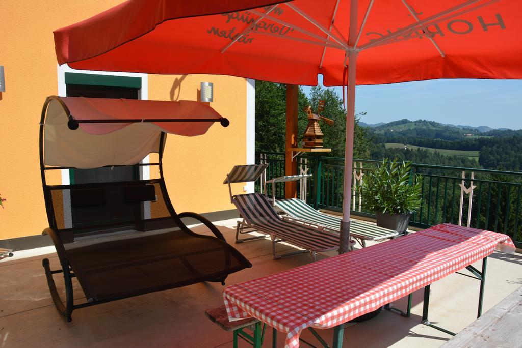Gaestehaus Schmid Sankt Johann im Saggautal Luaran gambar